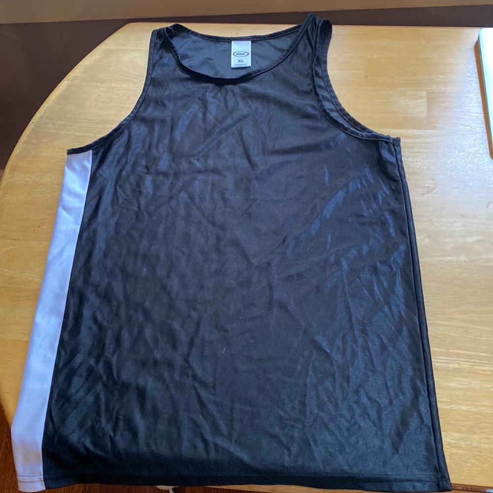 Bike tank top size XL in pre-owned good condition